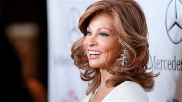 Raquel Welch Age, Height, Bio, Parents, Net Worth, Husband