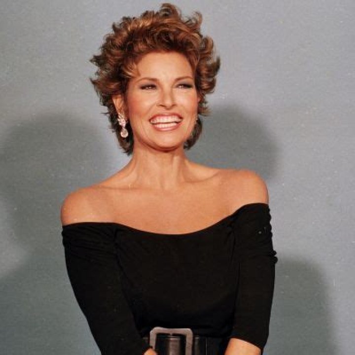 Raquel Welch An Iconic Actress Passed Away At The Age Of 82