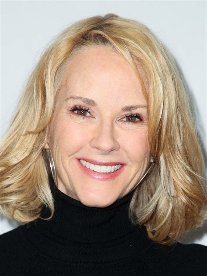 Rebecca Staab Net Worth 2024, Age, Height, Bio, Birthday, Wiki!