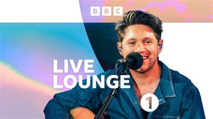 Relive Shawn Mendes' BBC Radio 1 Live Lounge Session
