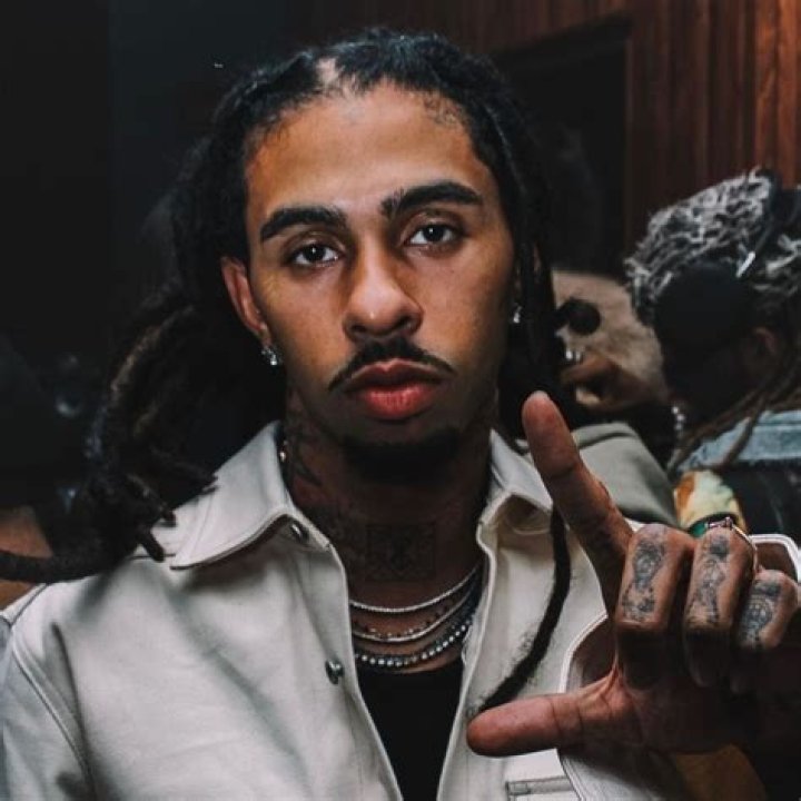 Robb Bank$ Net Worth, Age, Height, Bio, Birthday, Wiki!