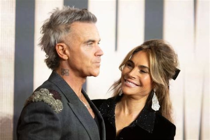 Robbie Williams Wife: Meet Ayda Field