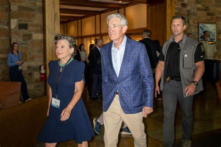 Who is Robert Powell Dating – Robert Powell's Wife & Exes