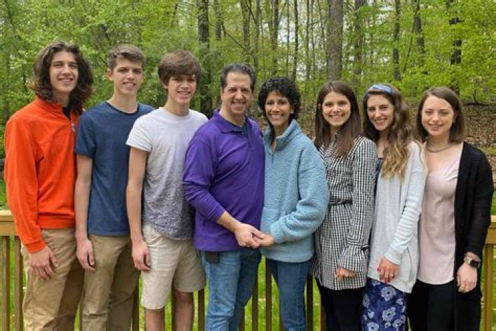 Who is Robin Finck Dating – Robin Finck's Wife & Exes