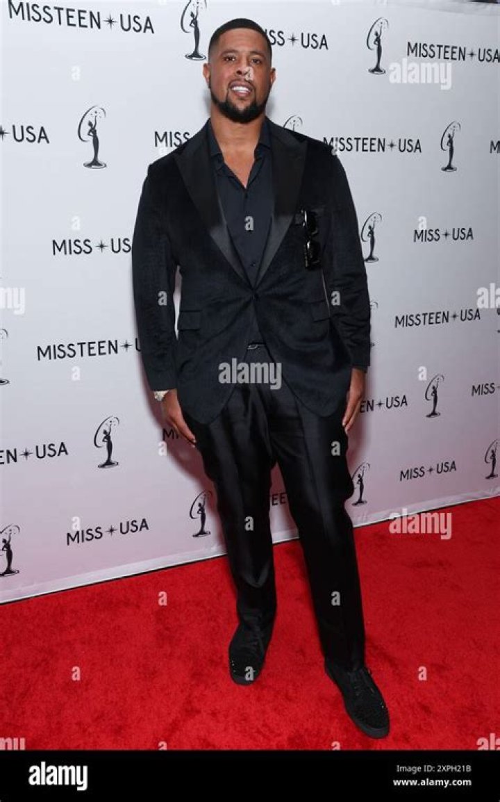 Rodger Saffold Net Worth, Age, Height, Bio, Birthday, Wiki!