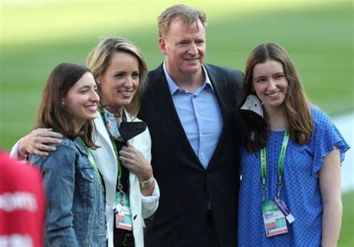 Roger Goodell Parents: Meet Charles Goodell and Jean Goodell