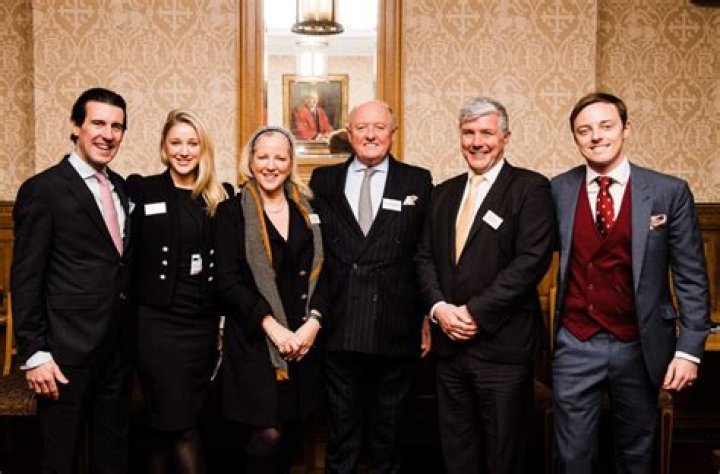 Fame | Roger Smee net worth and salary income estimation Jan, 2024