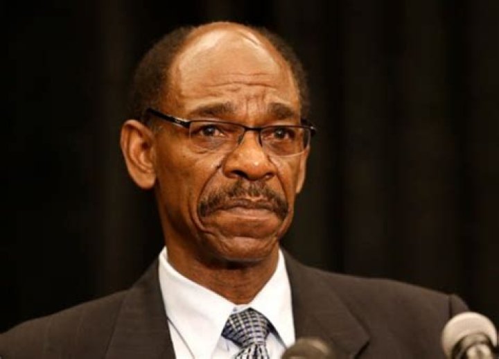 Who Is Ron Washington Son?