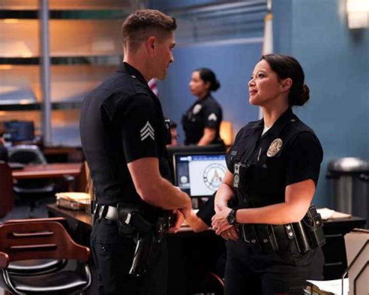 Rookie Blue RECAP 6/19/14: Season 5 Premiere “Blink; All By Her Selfie”