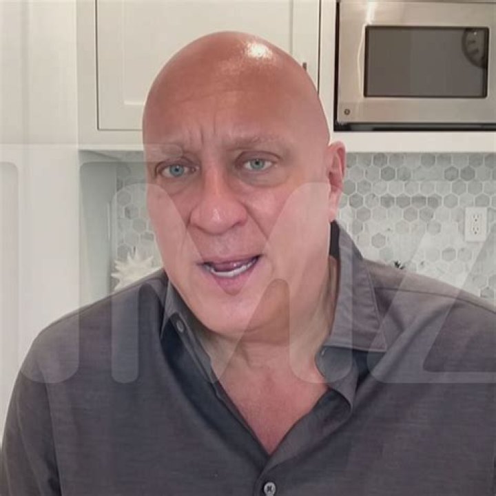 
Ruby Wilkos- Age, Boyfriend, Net Worth, Height, Ethnicity	