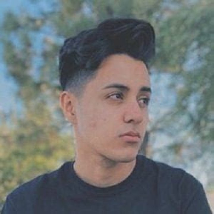 Rudy Rojas- Net Worth, Age, Nationality, Girlfriend, Height, Instagram