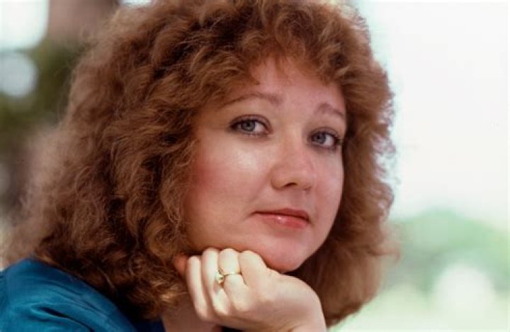 Fame | S.E. Hinton net worth and salary income estimation Jan, 2024
