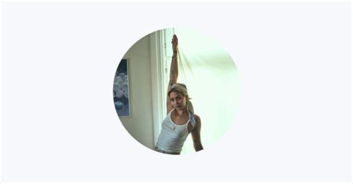 EXCLUSIVE PREMIERE: Saffa Ghorishi & Eyez Release Music Video For "Strangers" Featuring Sylvia Mwenze