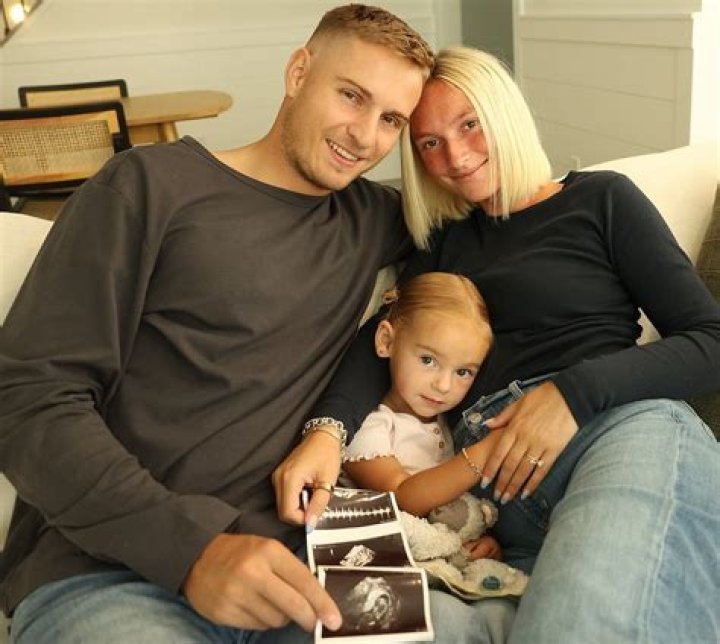 Sam Merrill Bio, Age, Parents, Wife, Children, Net Worth