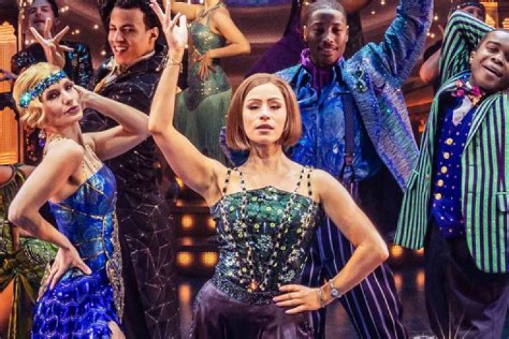 Fame | Samantha Pauly net worth and salary income estimation Apr, 2024