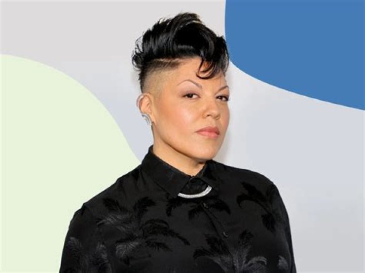 Sara Ramirez Biography: Age, Net Worth, Parents, Spouse, Instagram, Height, Children, Siblings, Movie, TV Shows