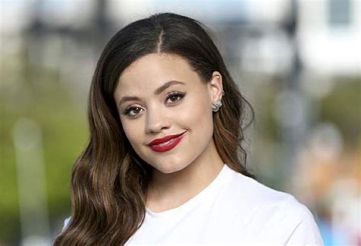 Sarah Jeffery Biography: Age, Net Worth, Movies, TV Shows, Partner, Nationality, Height