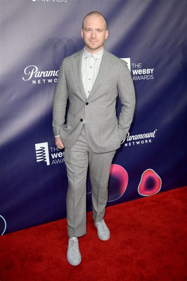 Sean Evans Age, Height, Weight