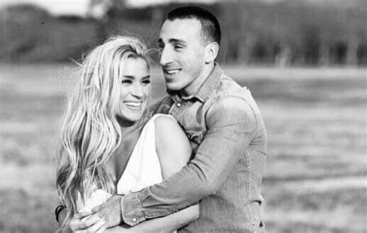 Who Is Shae Sloane Boyfriend Seamus Parkinson? Explore Her Wiki Facts