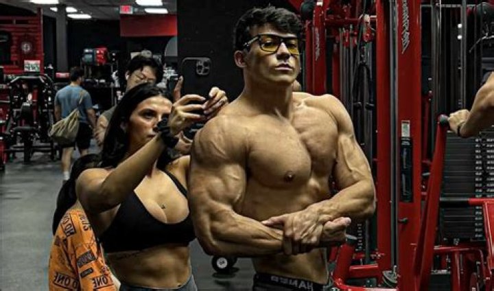 Shane Buechele Age, Height, Weight