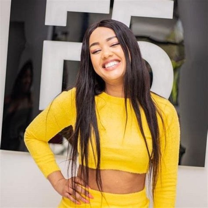 Sharon Seno Biography: Husband, Date Of Birth, Facts, Age, Net Worth, Boyfriend, Photos, Height, Wikipedia, Facebook & More