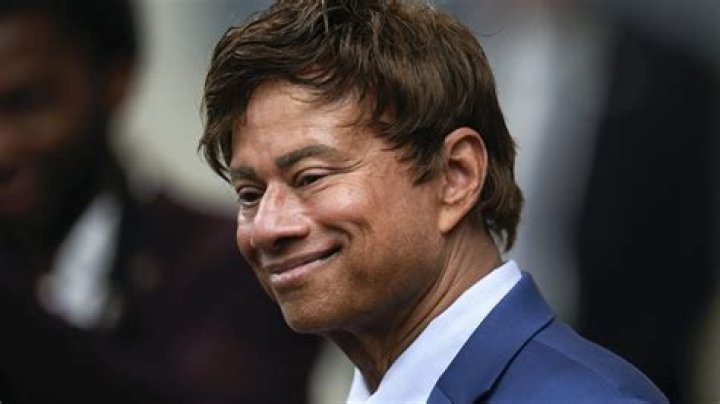 Shri Thanedar Net Worth, Age, Height, Bio, Birthday, Wiki!