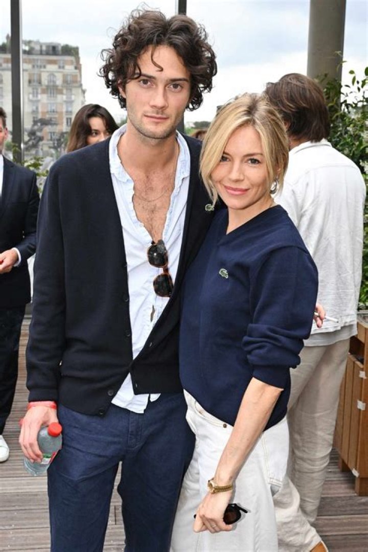 Sienna Miller Husband: Who Is Sienna Miller’s Husband?