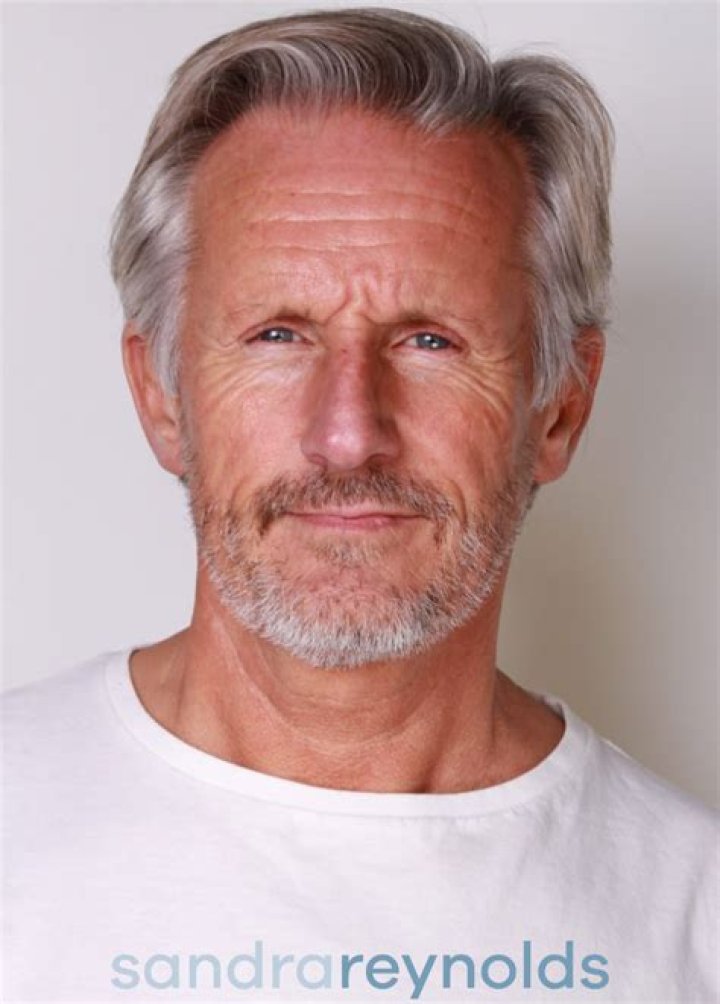 Fame | Simon Richards-Cole net worth and salary income estimation Jan, 2024