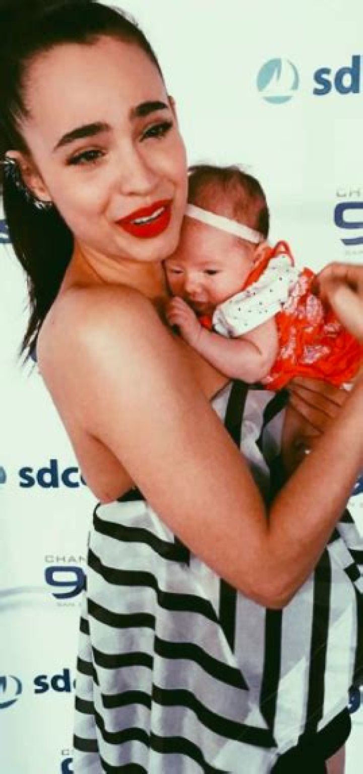 Sofia Carson Children: Does Sofia Carson Have Children?