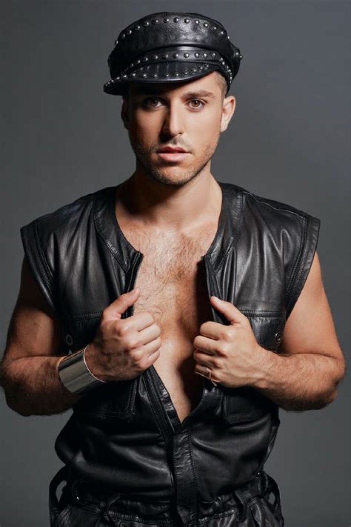 Stefano May Releases a Lost Love Ballad on New Single “Crazy”