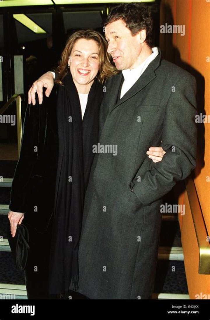 Stephen Rea - Net Worth, Age, Height, Birthday, Bio, Wiki!