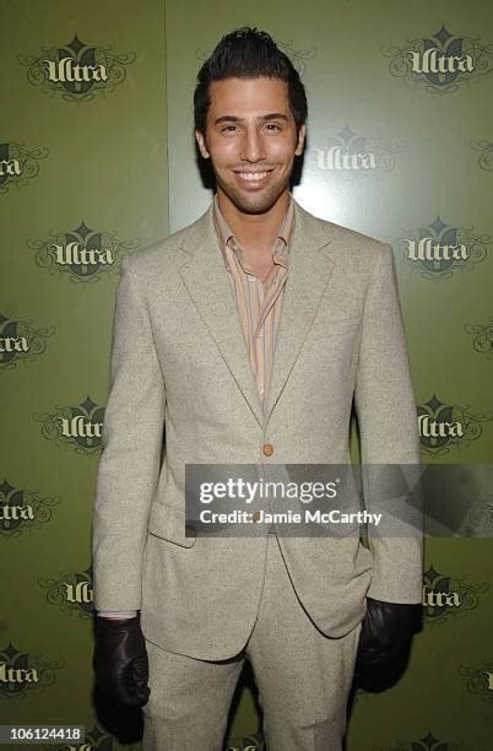 Fame | Steve Salis net worth and salary income estimation Apr, 2024