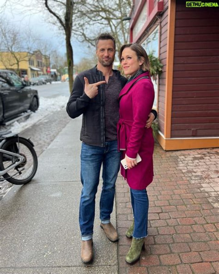 Steven Gerrard Age, Height, Bio, Parents, Wife, Net Worth