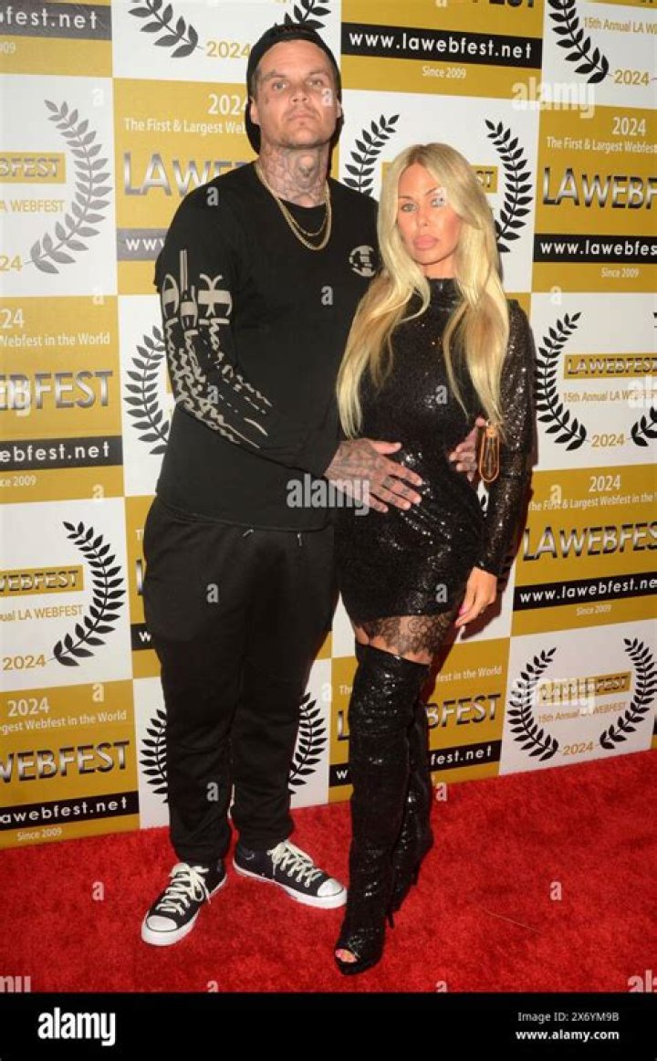 What is Shauna Sand’s Husband Stevie Simpson doing now? Explore His Wiki, Bio, Age, Height, Job, Instagram!!