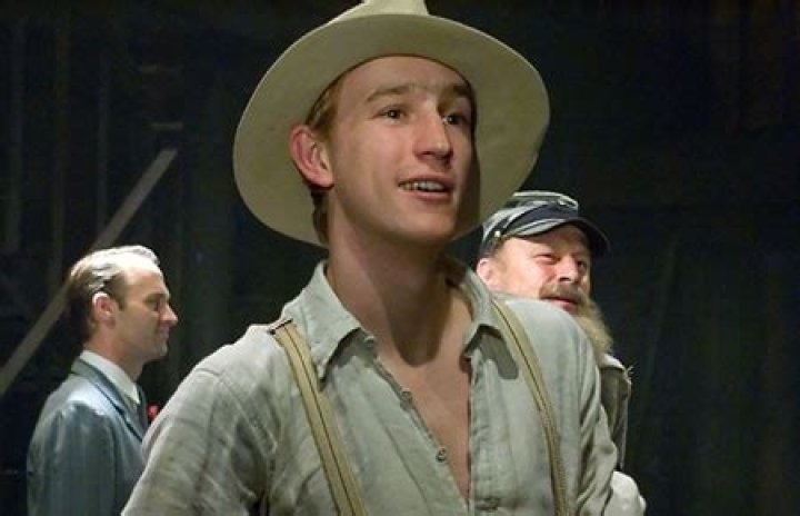 Stuart Matthew Price Net Worth, Age, Height, Bio, Birthday, Wiki!