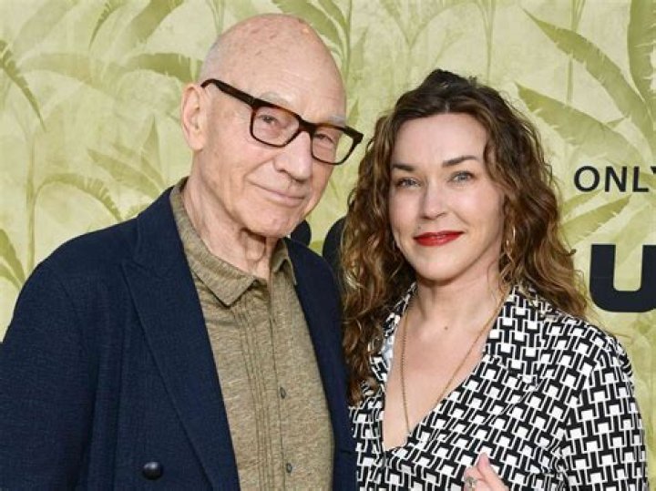 Sunny Ozell Net Worth, Age, Height, Bio, Birthday, Wiki!