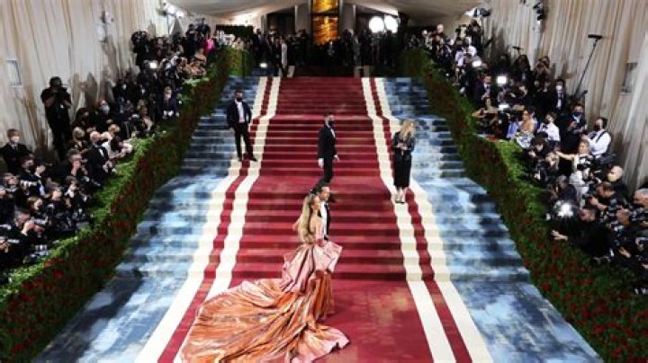 The Annual "Met Gala" Takes Us To Church!