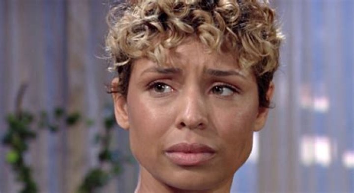 The Young and the Restless Spoilers: Amanda Dumps Devon For Cheating with Elena – Comes Home to Heartbreak?