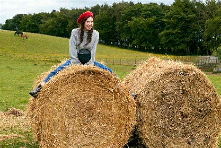 Tiffany Young stars in H&M’s Autumn 2018 Divided Music Campaign