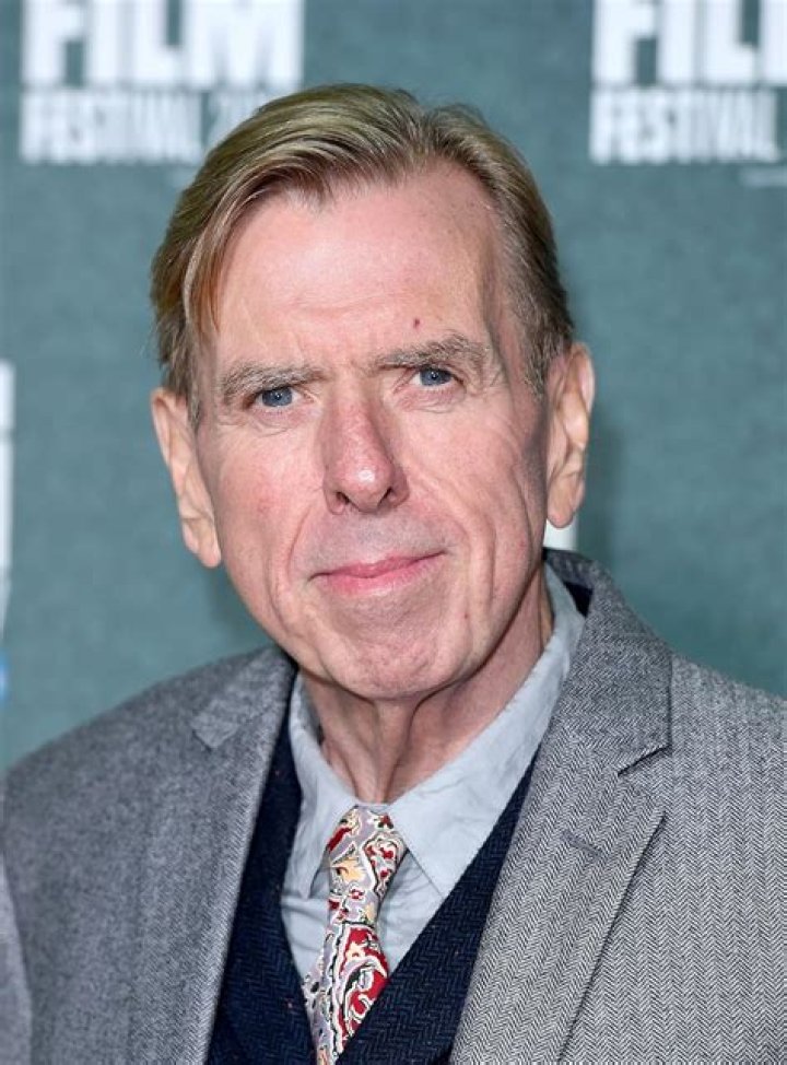 Timothy Spall Net Worth, Age, Height, Bio, Birthday, Wiki!