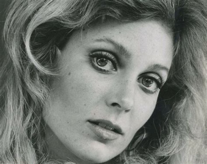 Tisha Sterling Net Worth, Age, Height, Bio, Birthday, Wiki!