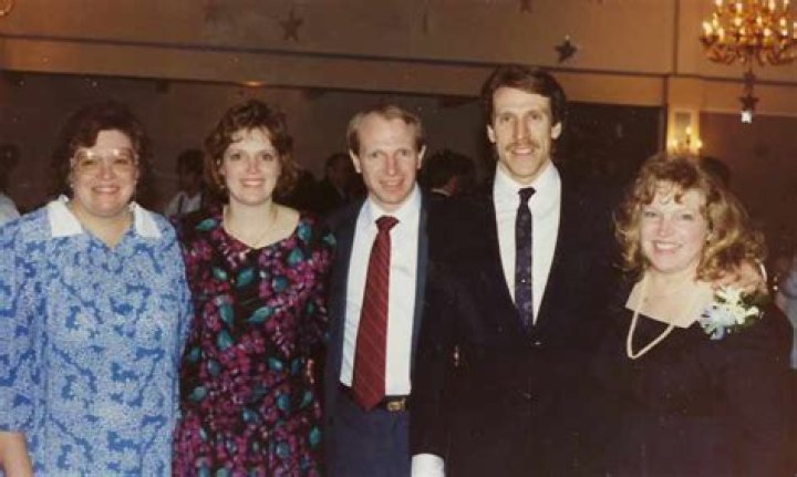 Tom Hardy Siblings: Does Tom Hardy have siblings?