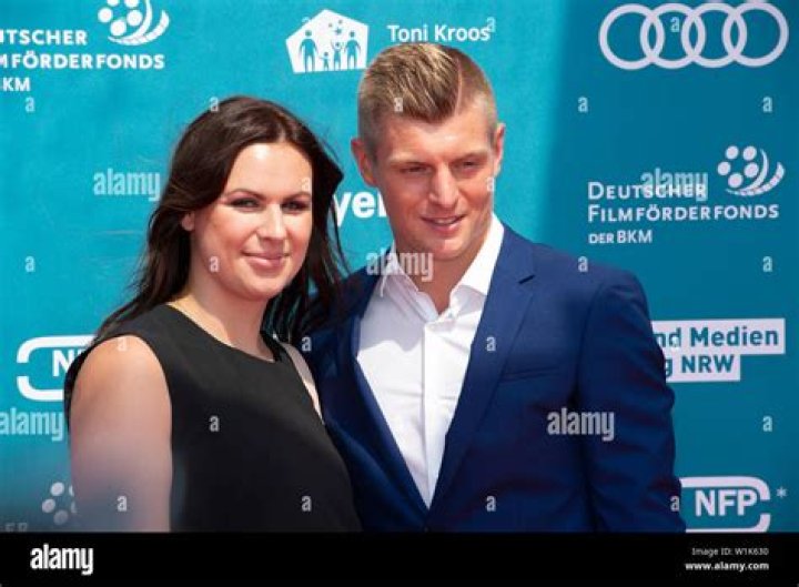 Know About Toni Kroos; Wife, Tattoo, Transfer, Height, Net Worth, Age