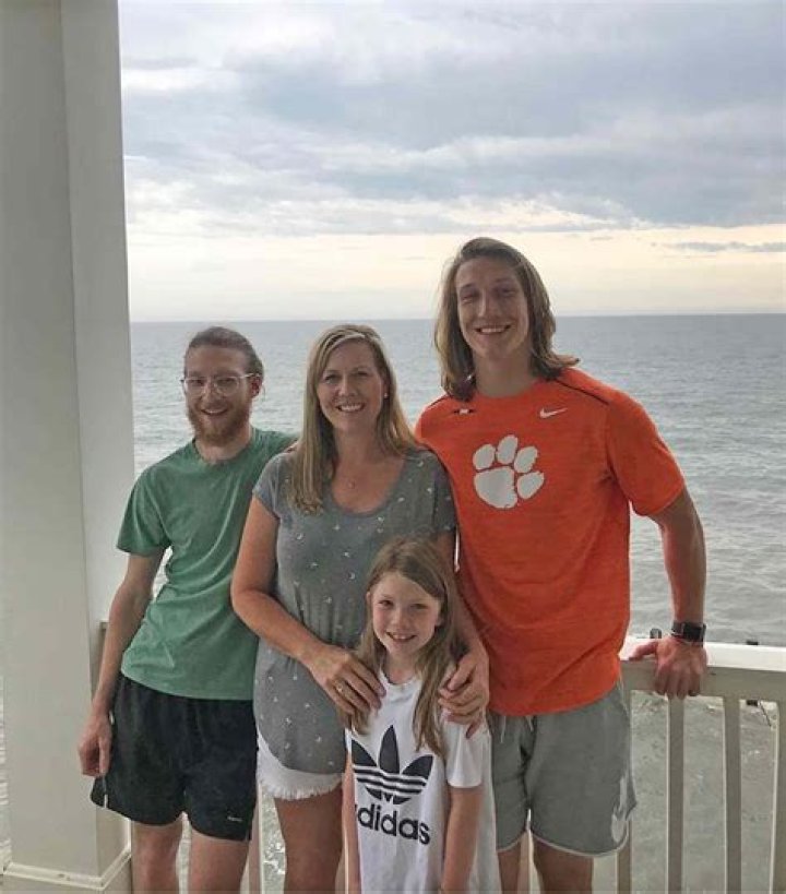Trevor Lawrence Bio, Parents, Wife, Children, Siblings, Net Worth