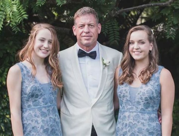 Troy Aikman Parents: Meet Charlyn And Kenneth Aikman