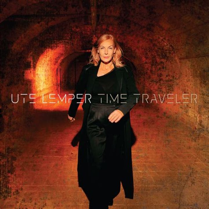Ute Lemper Fortune