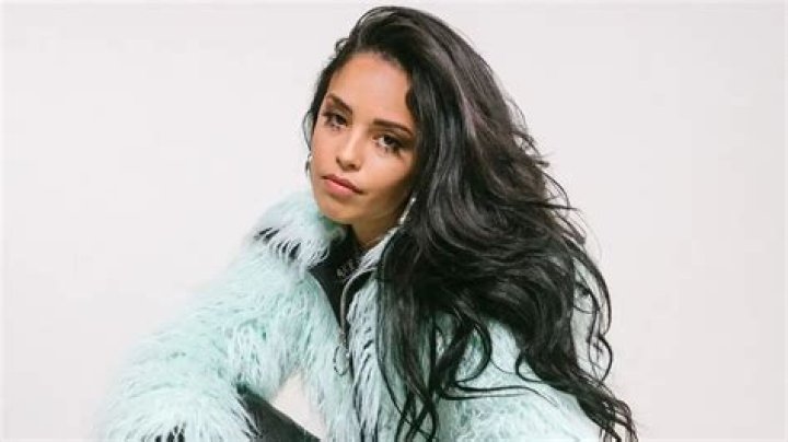 Valkyrae Biography: Height, Age, Twitch, Net Worth, Boyfriends, Real Name, Instagram, Rust, Twitter, Merch, Birthday, YouTube, No Makeup