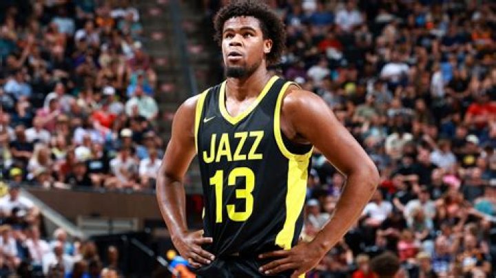 Vernon Carey - Net Worth, Age, Height, Birthday, Bio, Wiki!