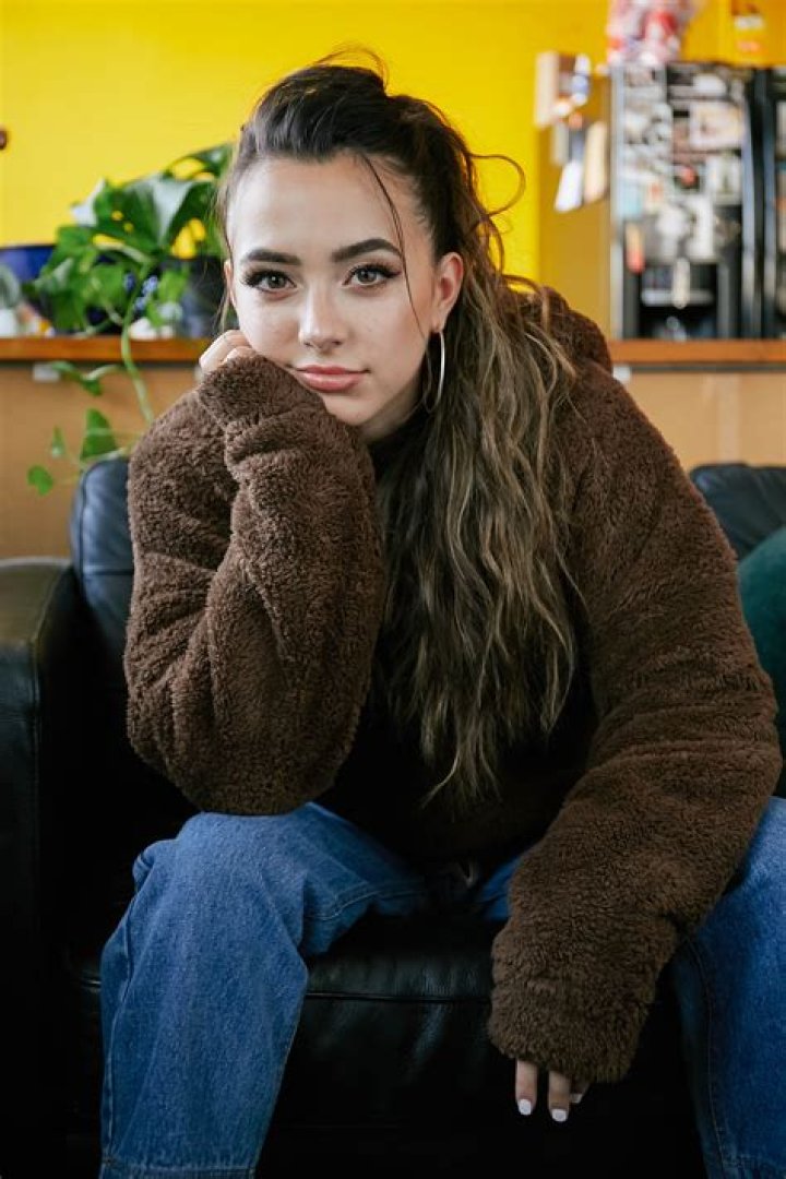 Veronica Merrell- Age, Boyfriend, Net Worth, Height, Ethnicity