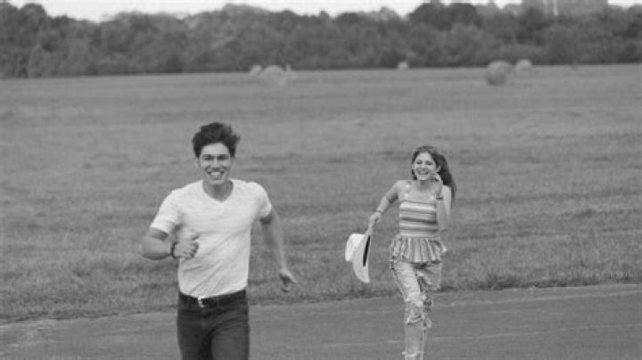 VIDEO PREMIERE: Juna N Joey 'More Than A Maybe'